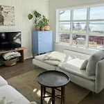 Dom wakacyjny Romantic Country With Fjord Views On Amoy *