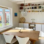 Feriehus Romantic Country With Fjord Views On Amoy *