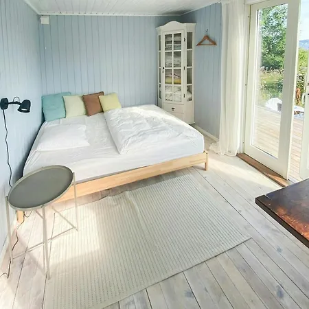 Prázdninový dům Romantic Country With Fjord Views On Amoy