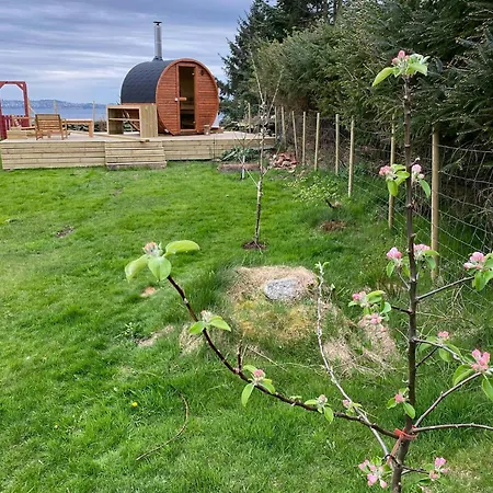 Romantic Country With Fjord Views On Amoy
