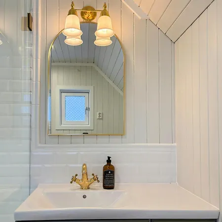 Romantic Country With Fjord Views On Amoy Stavanger