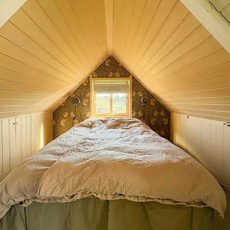 Romantic Country With Fjord Views On Amoy Ferienhaus