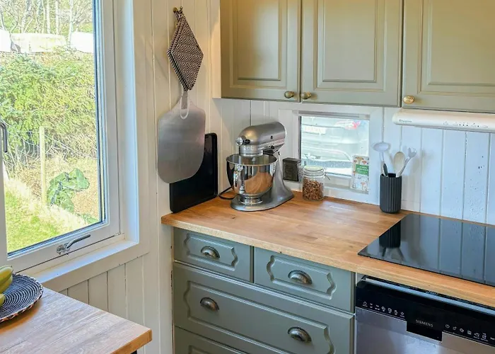 Romantic Country With Fjord Views On Amoy Hébergement de vacances *